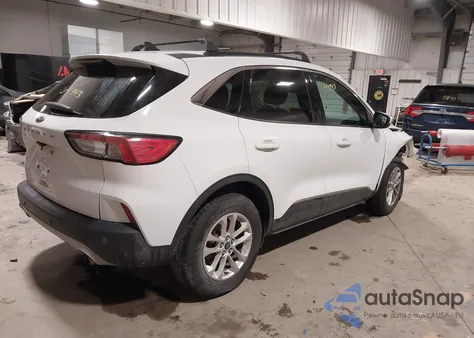 2020 Ford Escape Se z USA, uszkodzony, nr VIN 1FMCU9G62LUC25612
